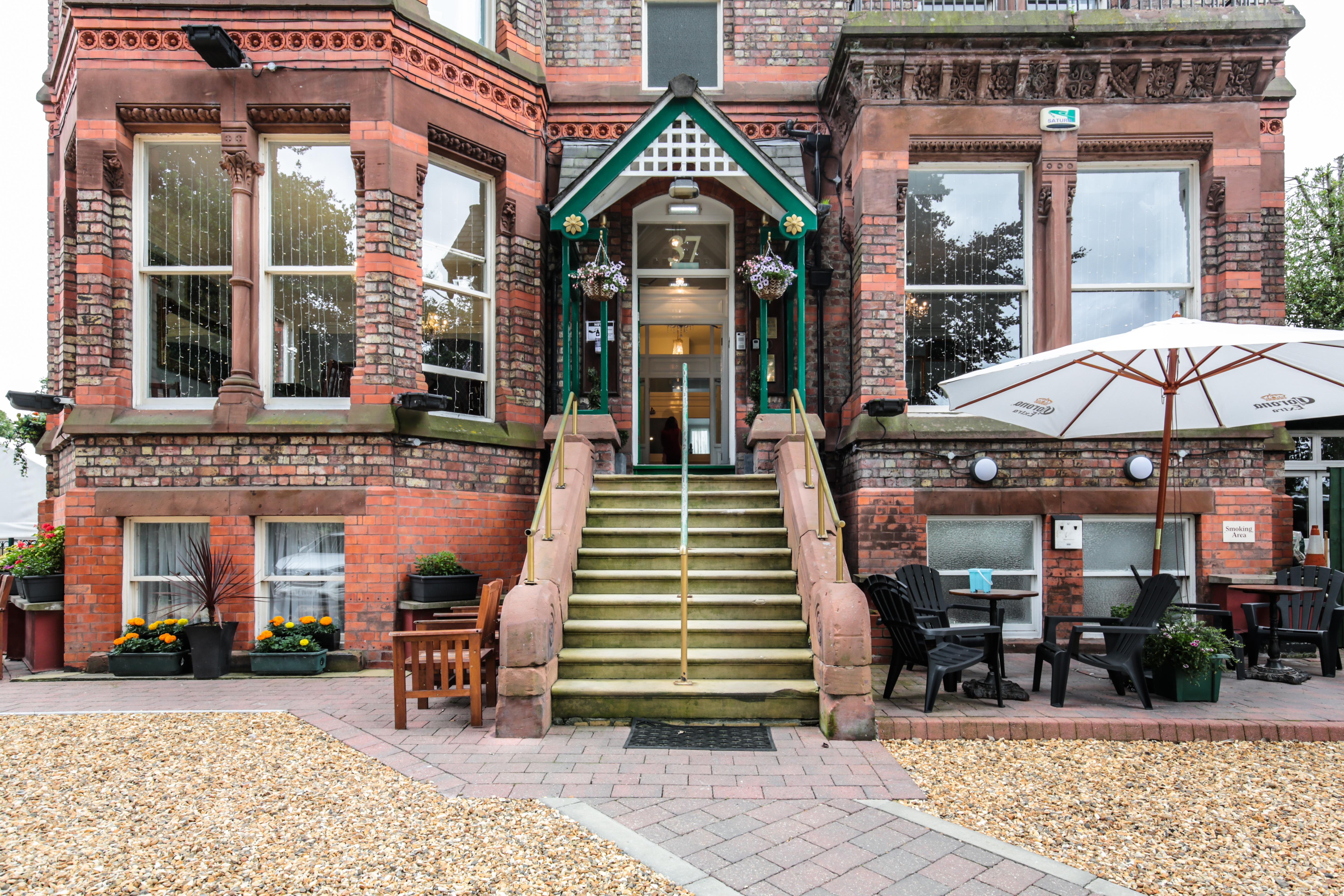 Sefton Park Hotel Ливърпул Екстериор снимка
